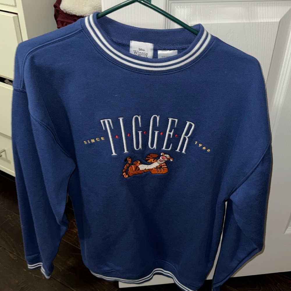 Disneyland Tigger Sweatshirt